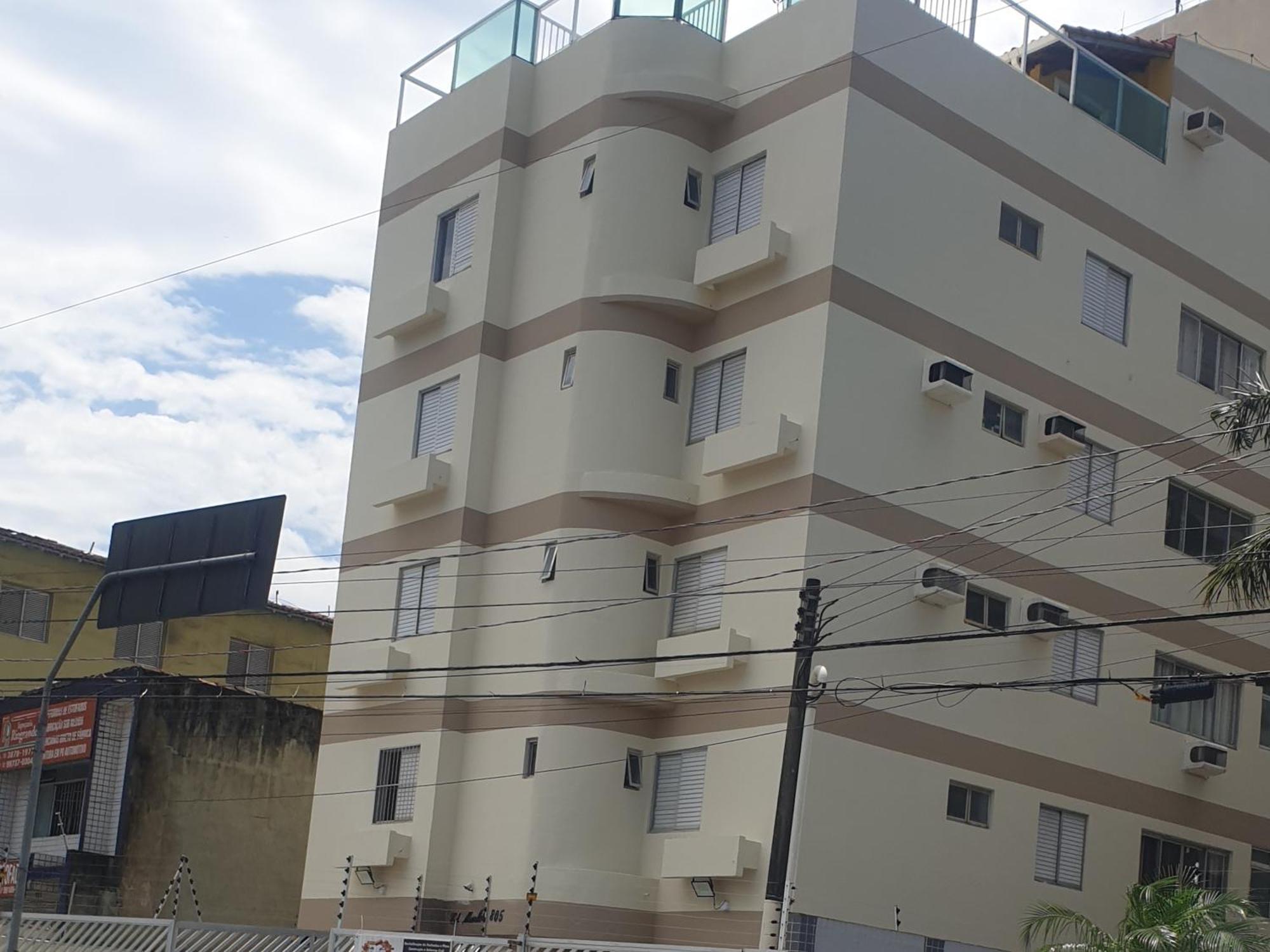 Apartamento 400 Metros Praia Da Enseada Apartment Гуаружа Екстериор снимка